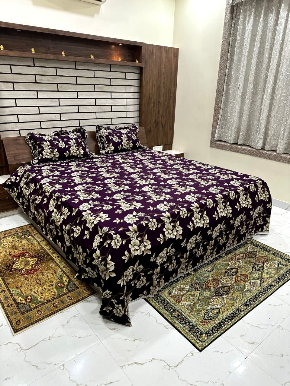 KING SIZE BEDSHEET WITH FRILL PILLOW COVERS (108*108)